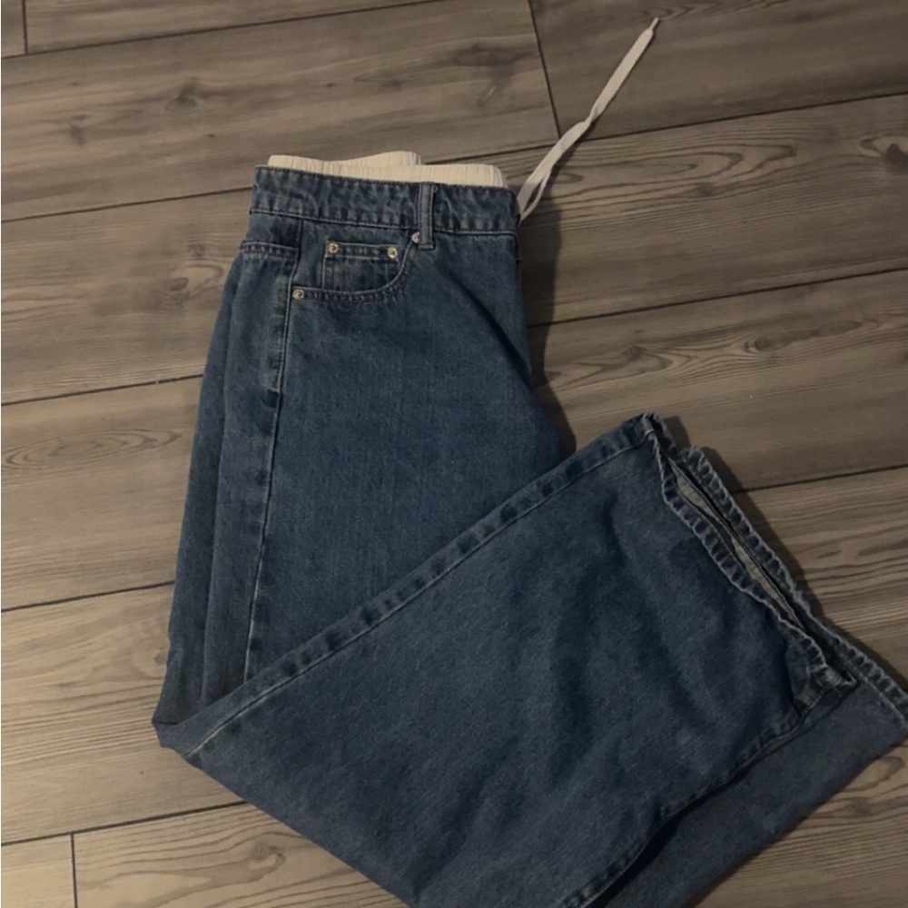 edikted Boxer Detail Low Rise Baggy Jeans